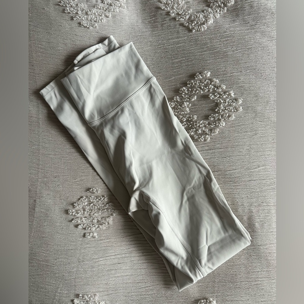 Cream Leggings